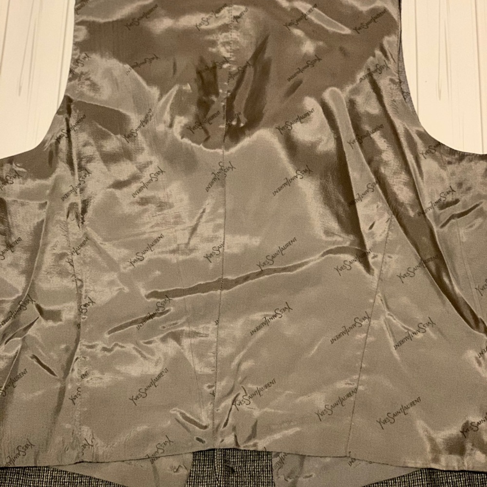 YSL Vest - Picture 8 of 9